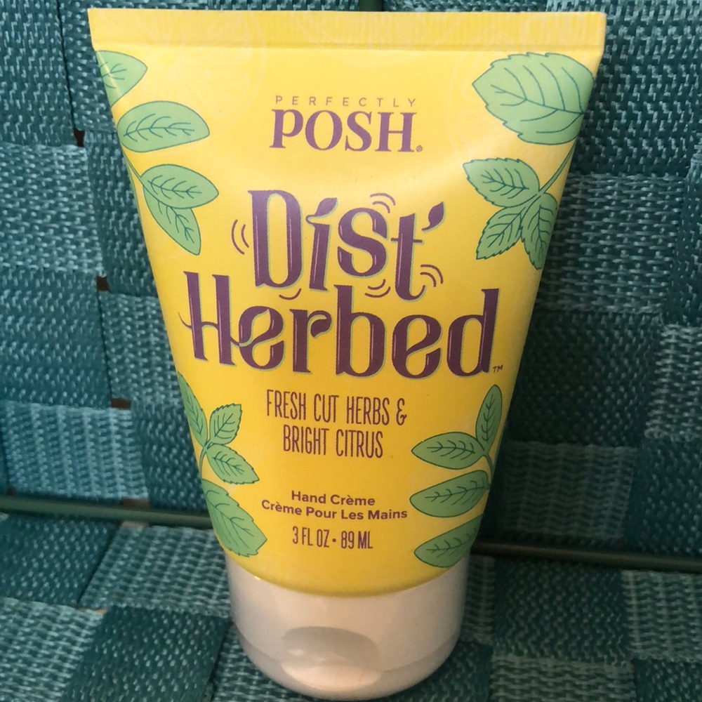 Perfectly POSH Dist’Herbed hand crème